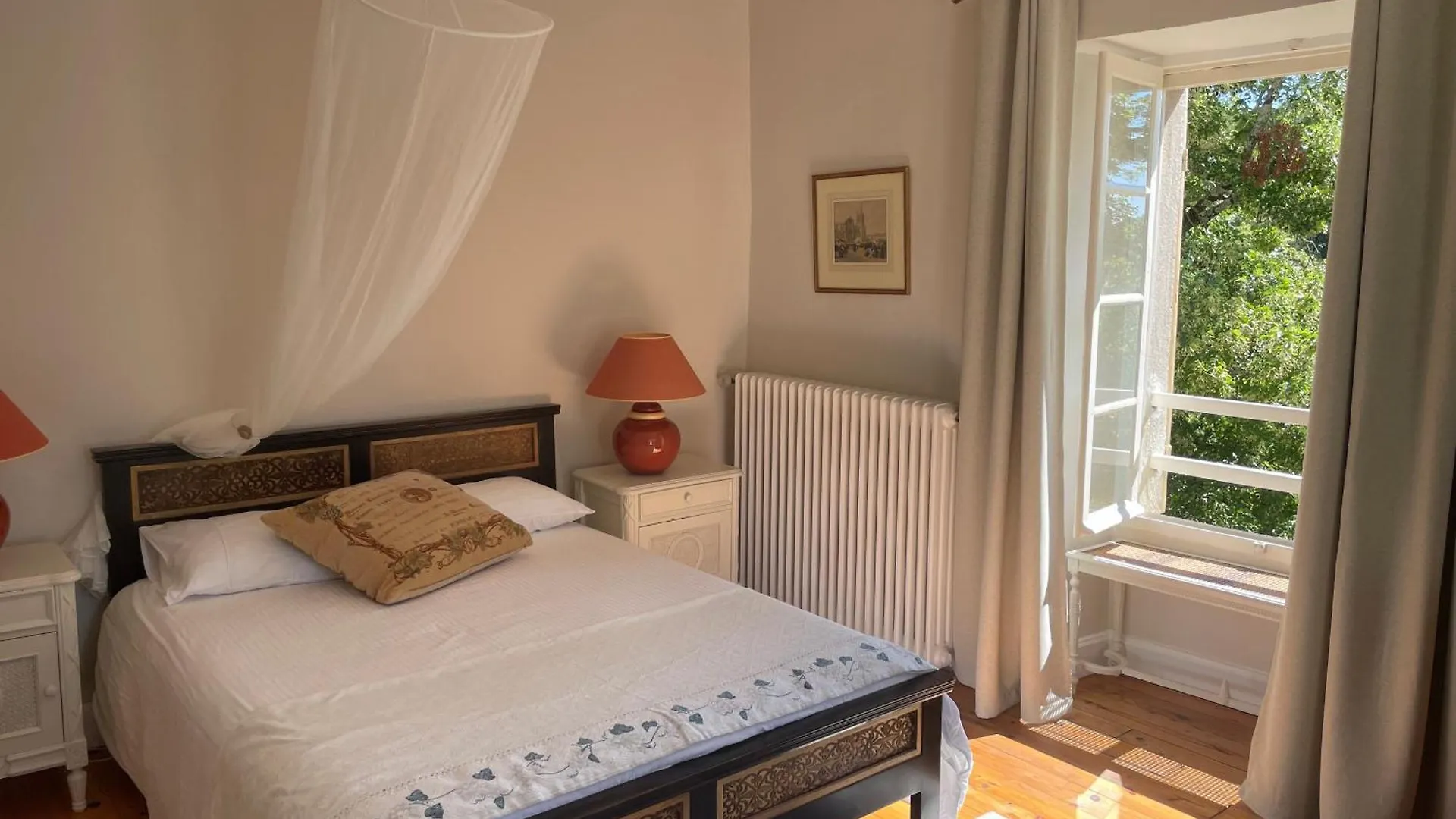 La Grange Du Barry Bed & Breakfast Belveze France