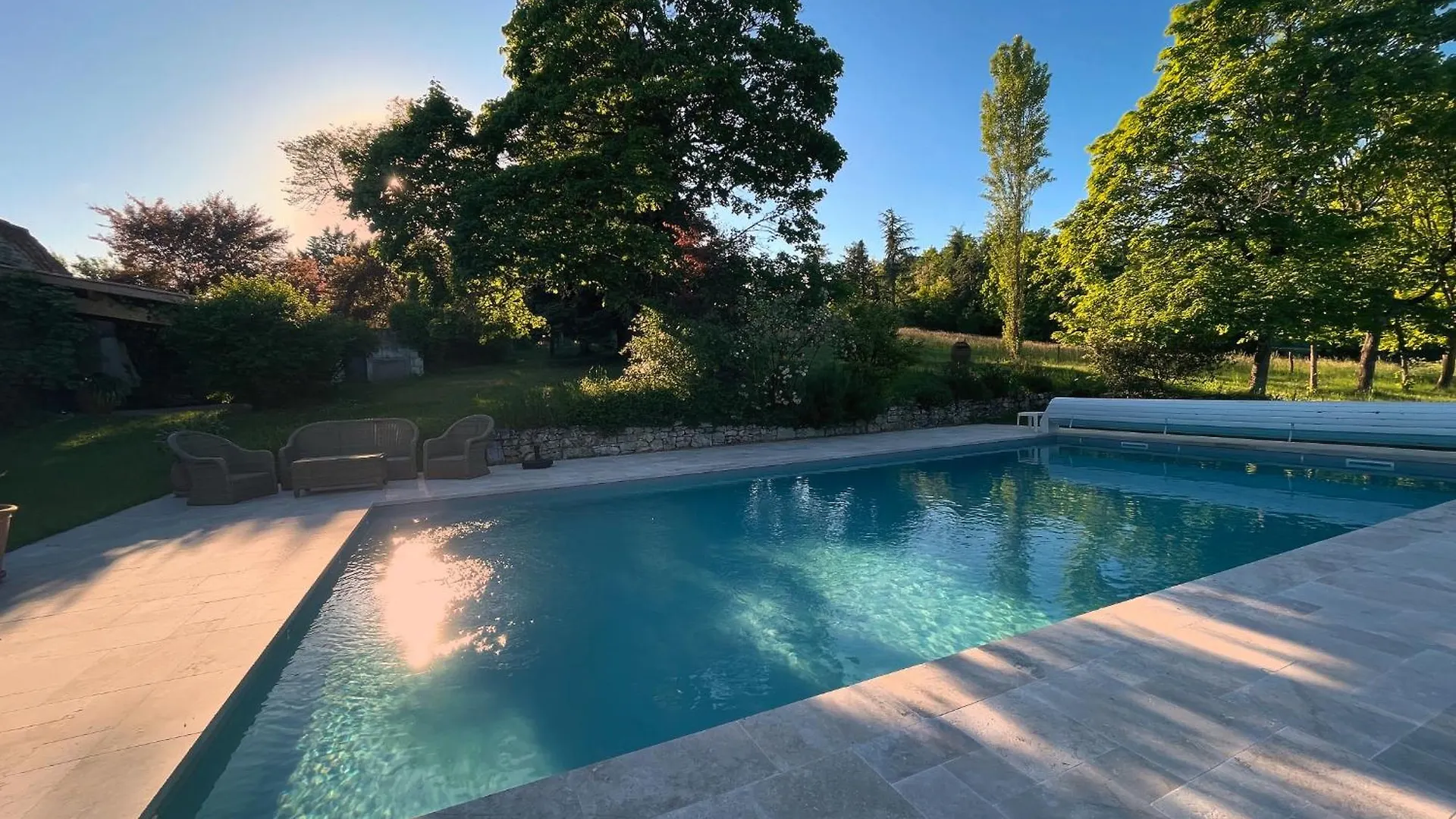 La Grange Du Barry Bed & Breakfast Belveze
